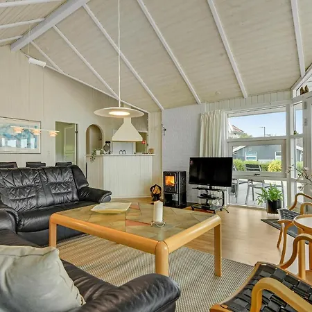 Preciosa Casa En Con Sauna Сasa de vacaciones Nordborg