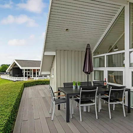 18 With Hot Tub Casa vacanze Nordborg